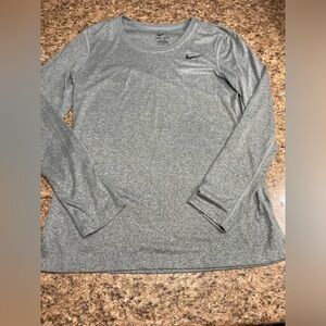 WORN ONCE Nike Women's Heather Gray Long Sleeve Dri-Fit T-shirt Medium
